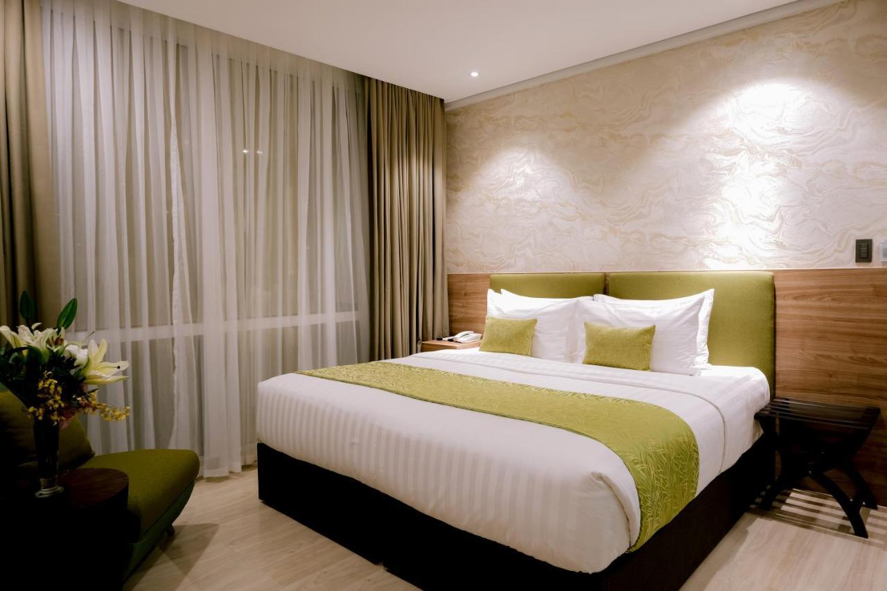 Goldberry Suites And Hotel セブ市 エクステリア 写真