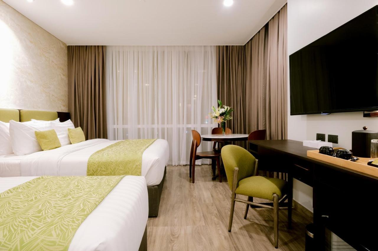 Goldberry Suites And Hotel セブ市 エクステリア 写真